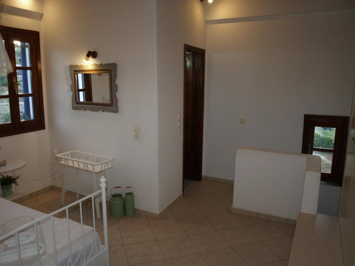Ornos Seaside Blue Villas Bagian luar foto